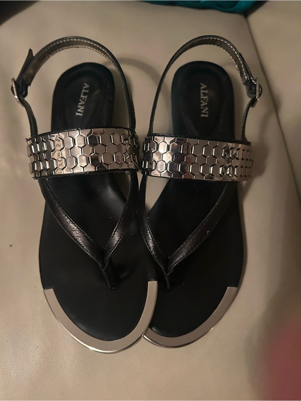 “REASONABLE OFFERS”! “ALFANI” Black & Silver Hex-Accent Slingback Sandals 🖤